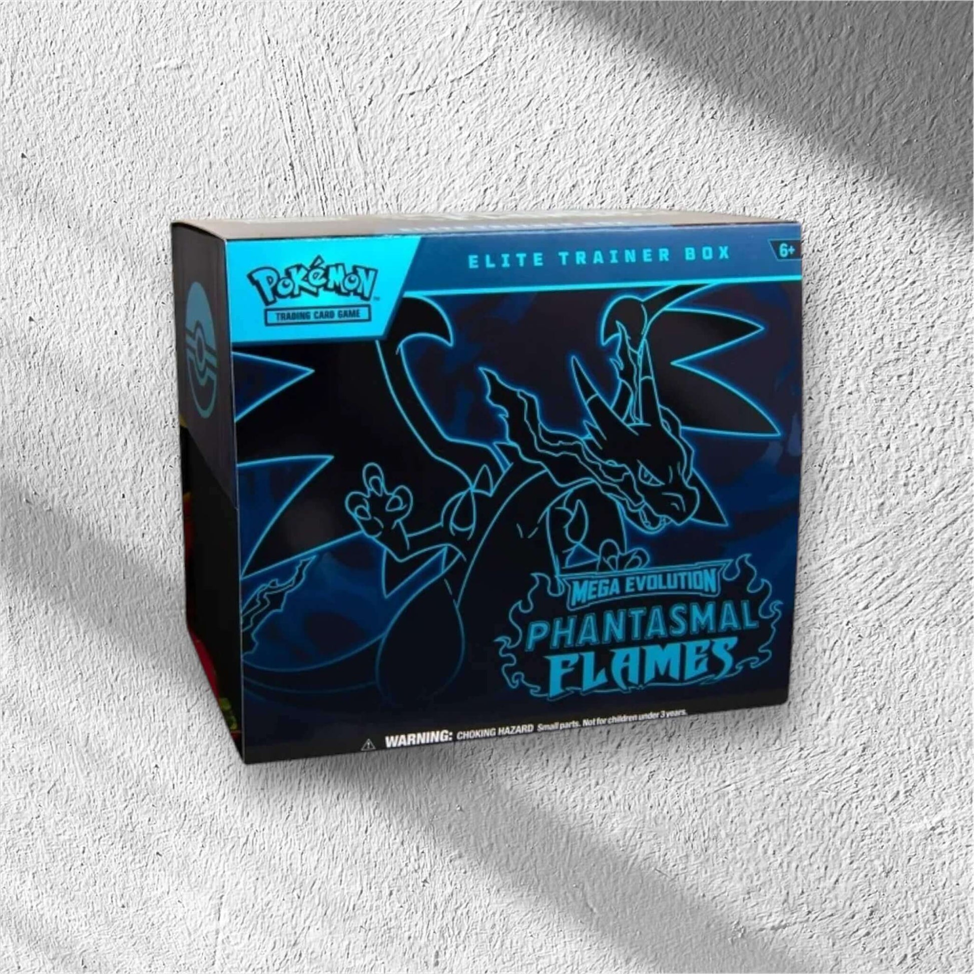 Phantasmal Flames - Elite Trainer Box Phantasmal Flames - Elite Trainer Box